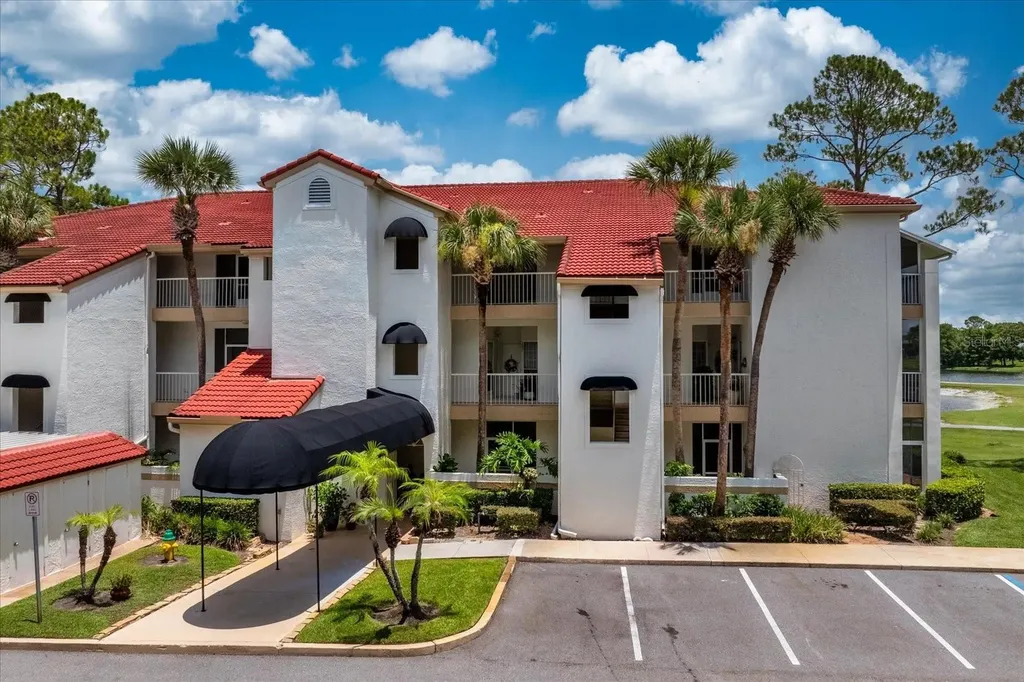 459 Hamptoncrest Circle Lake Mary FL 32746