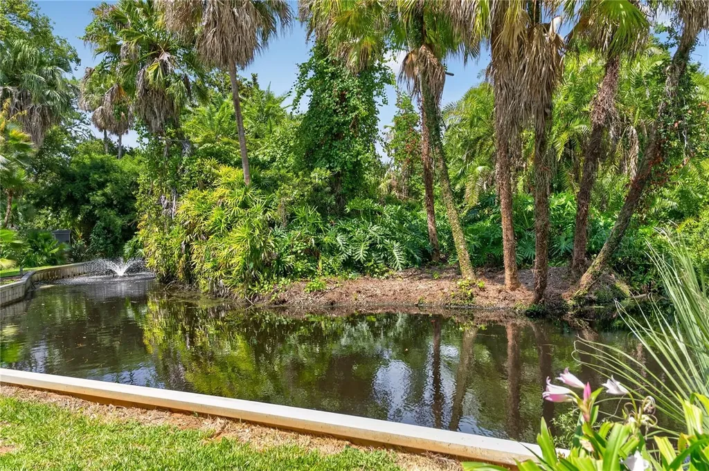 200 El Camino Drive Winter Haven FL 33884