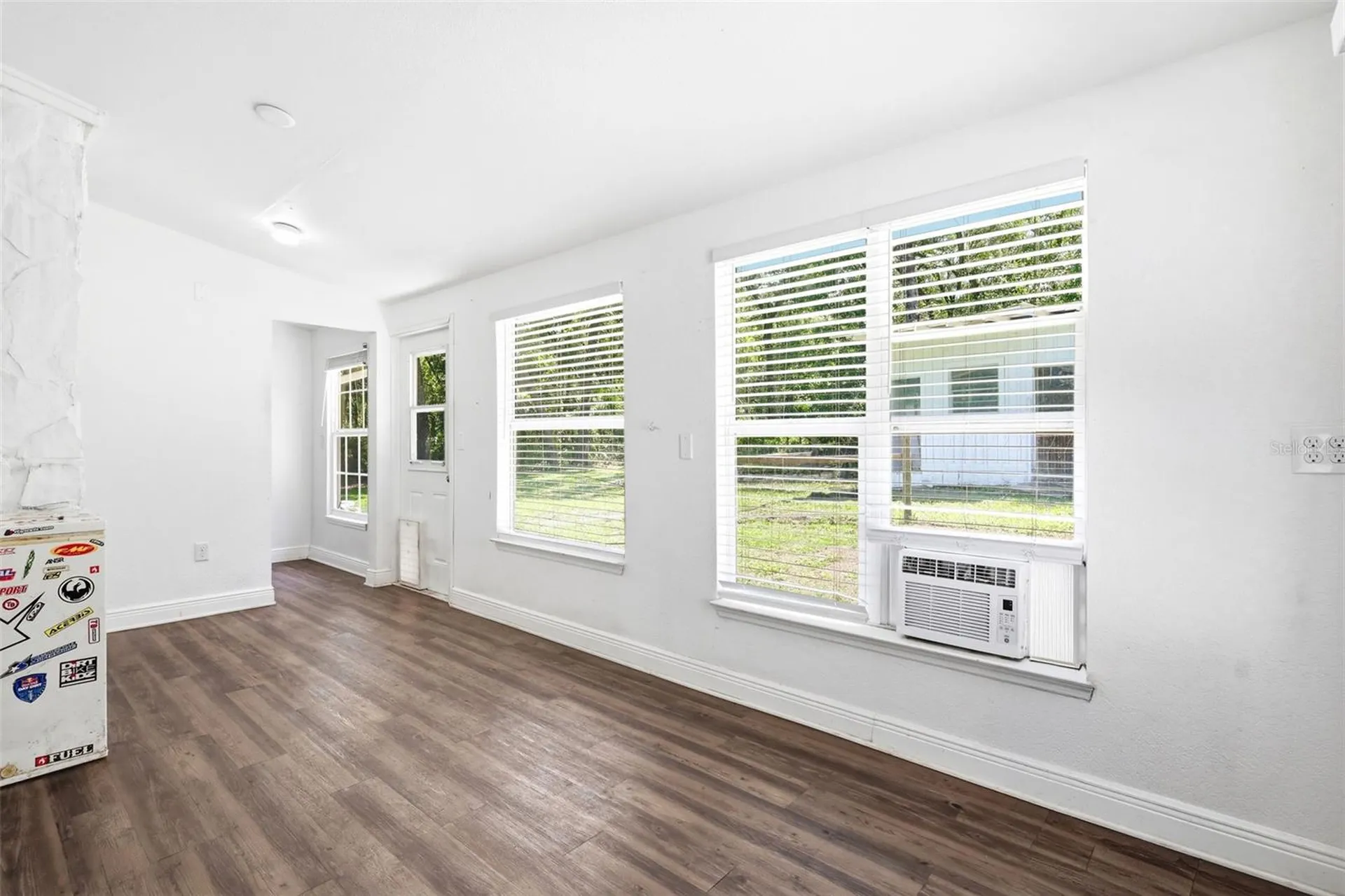 1095 S Ridgewood Avenue Deland FL 32720