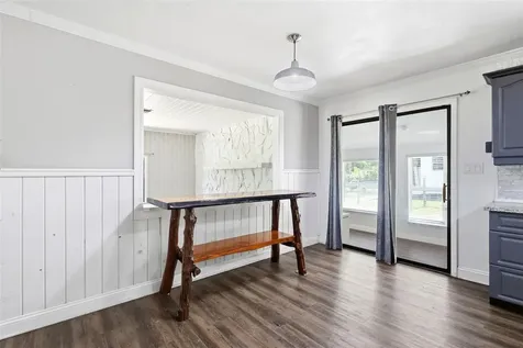 1095 S Ridgewood Avenue Deland FL 32720