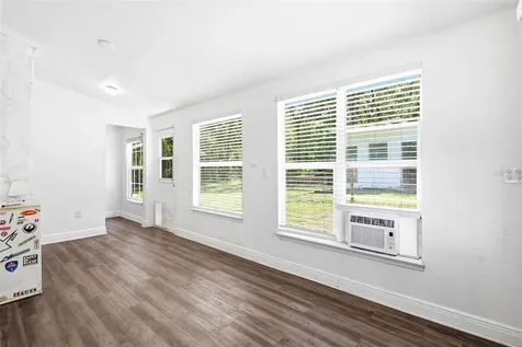1095 S Ridgewood Avenue Deland FL 32720