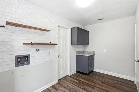 1095 S Ridgewood Avenue Deland FL 32720
