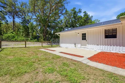 1095 S Ridgewood Avenue Deland FL 32720