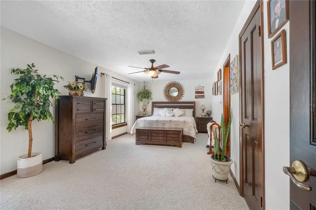 2143 Evergreen Terrace Daytona Beach FL 32119