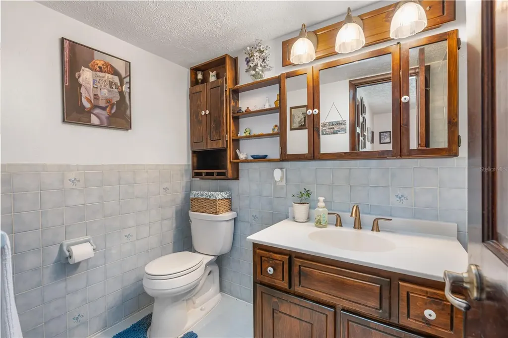 2143 Evergreen Terrace Daytona Beach FL 32119