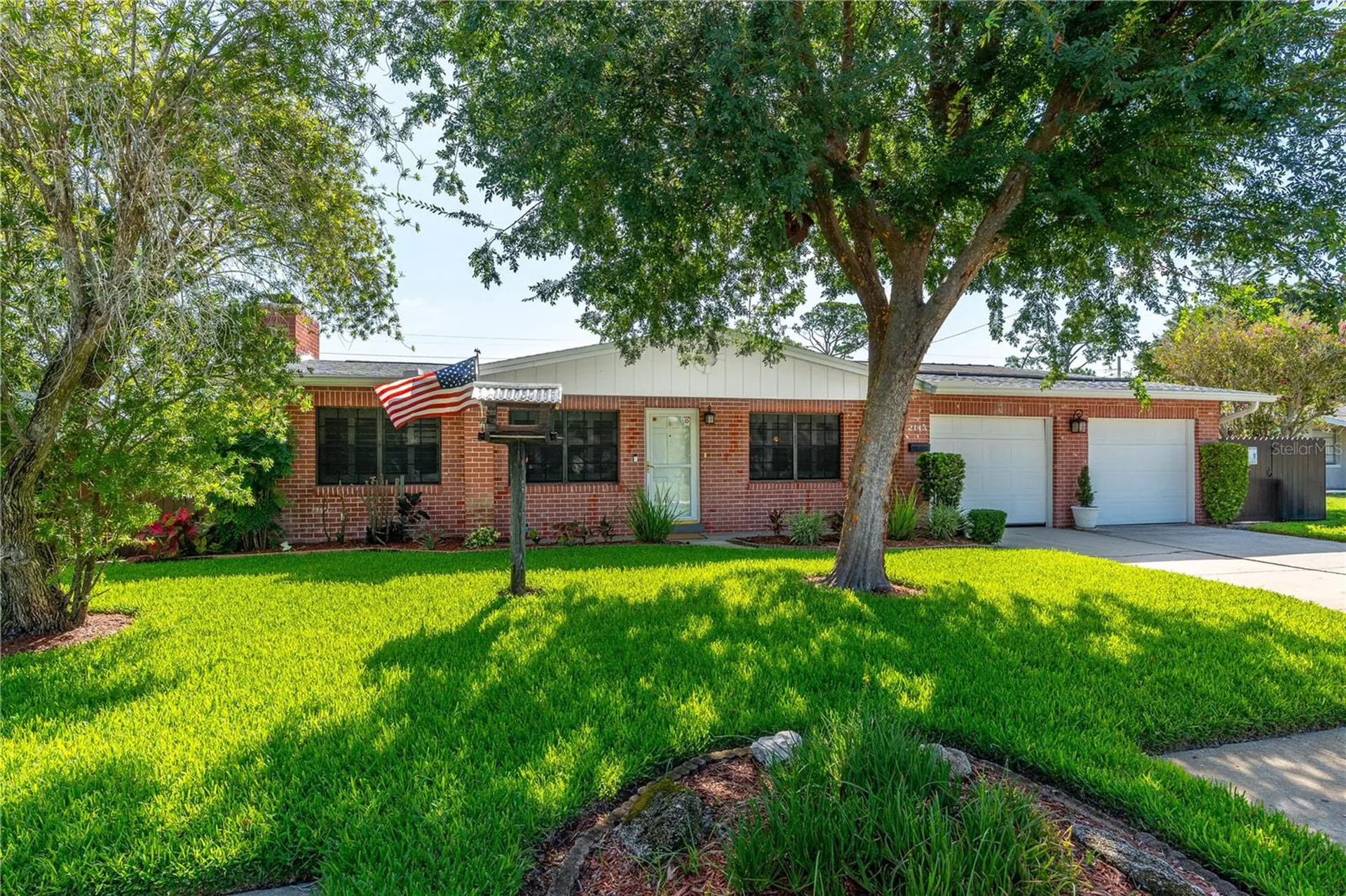 2143 Evergreen Terrace Daytona Beach FL 32119