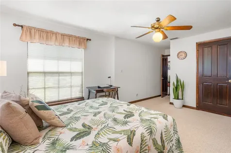 2143 Evergreen Terrace Daytona Beach FL 32119