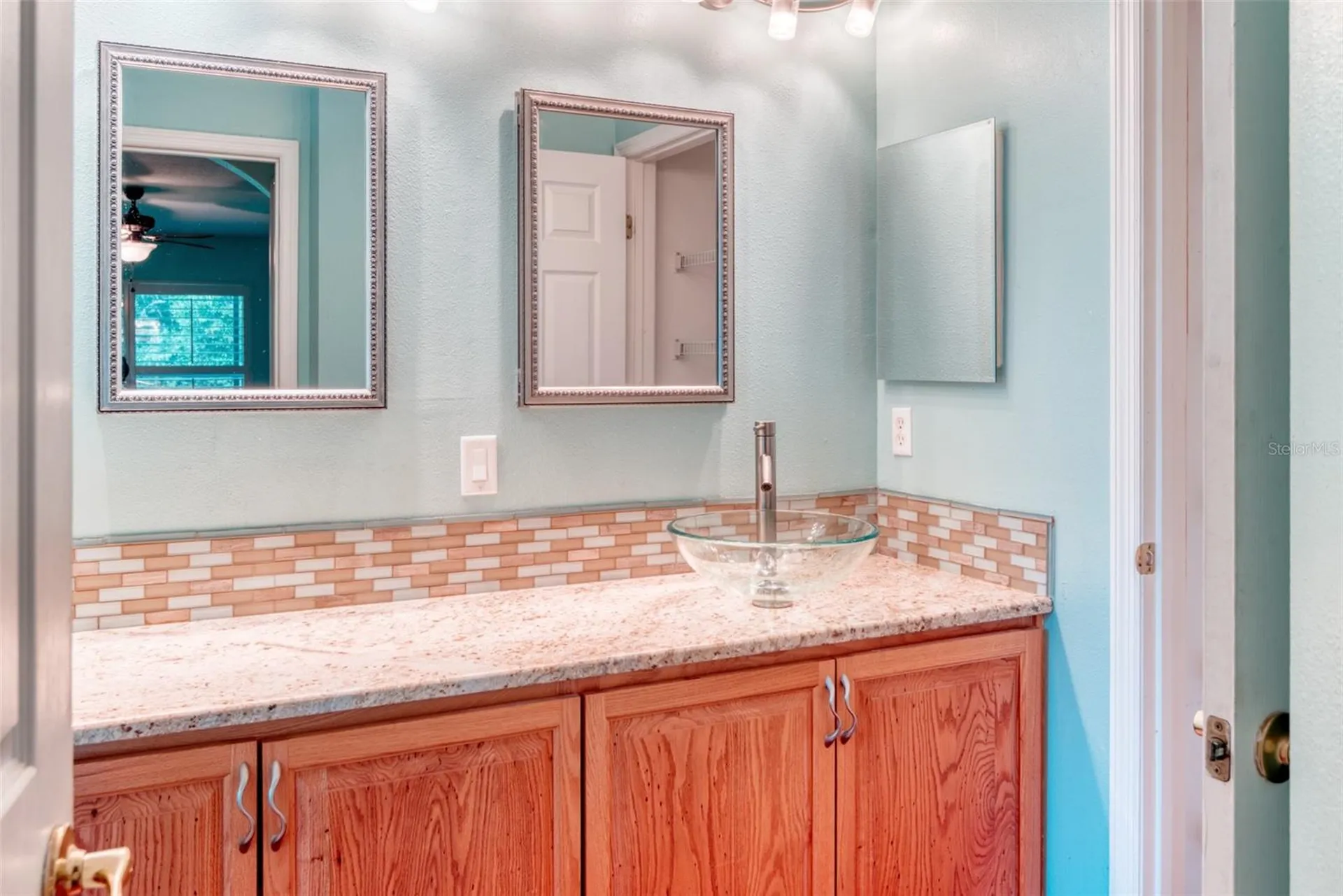 204 Grand Canal Drive Kissimmee FL 34759