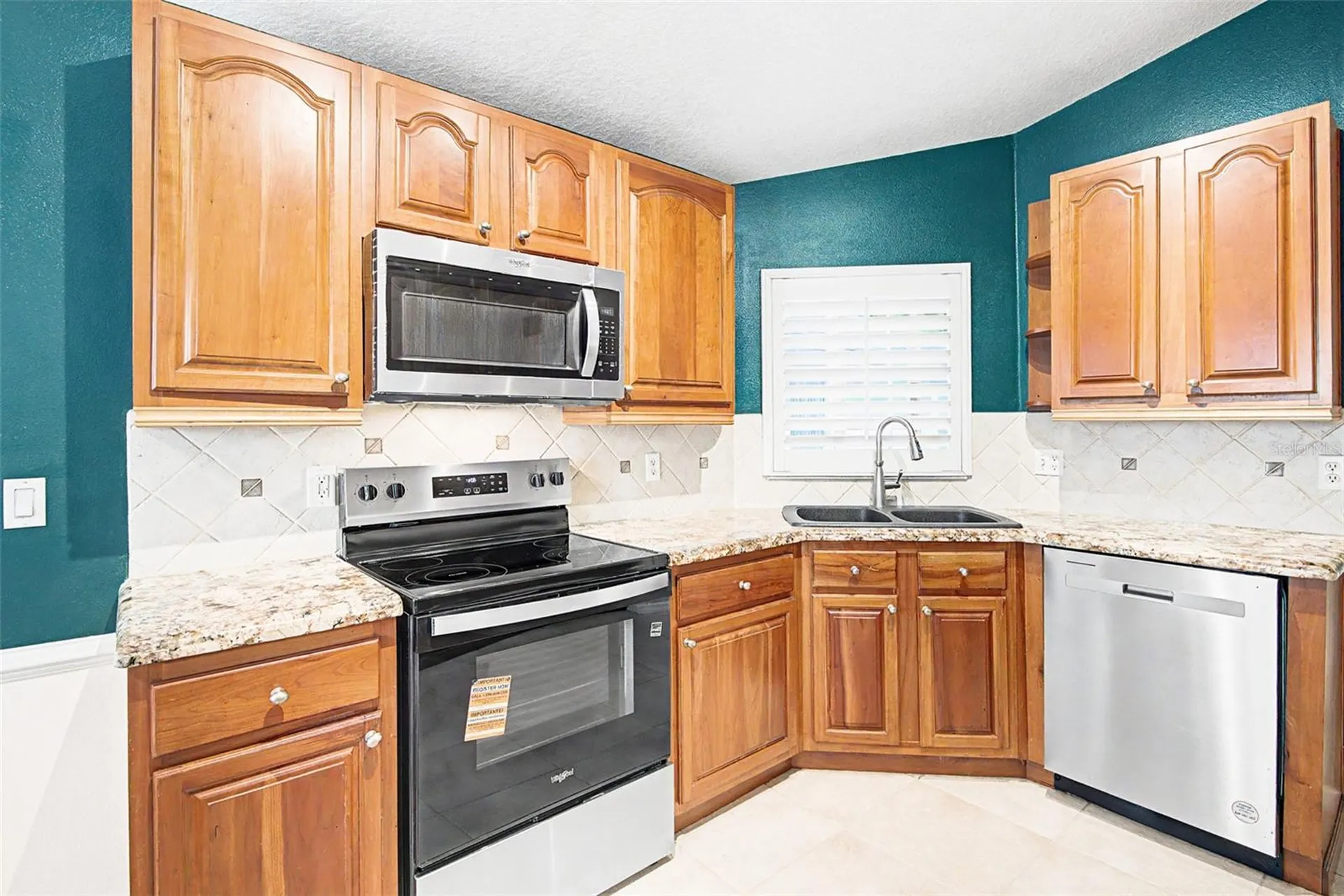 204 Grand Canal Drive Kissimmee FL 34759