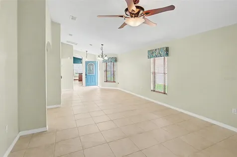 204 Grand Canal Drive Kissimmee FL 34759