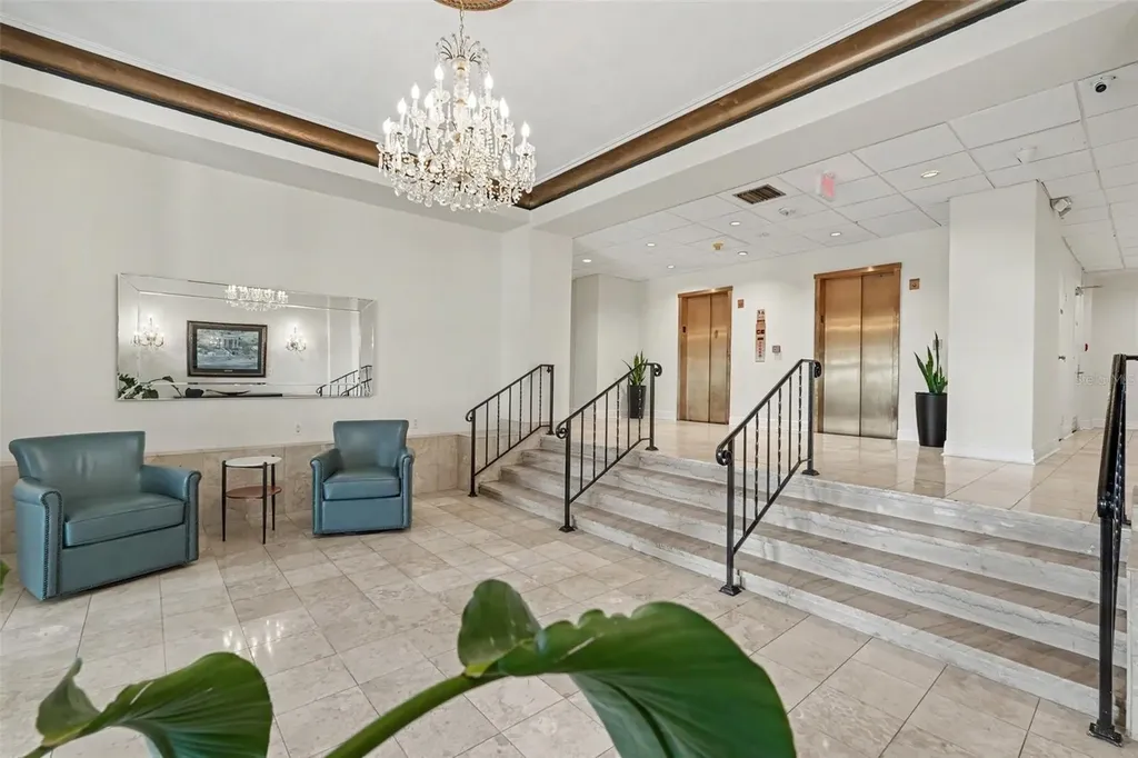 2109 Bayshore Boulevard Tampa FL 33606