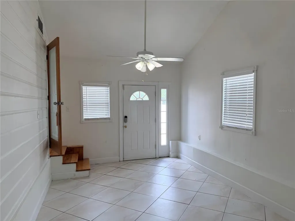 702 W Peninsular Street Tampa FL 33603