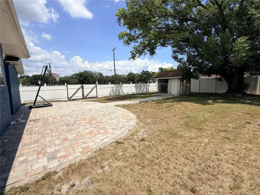 702 W Peninsular Street Tampa FL 33603