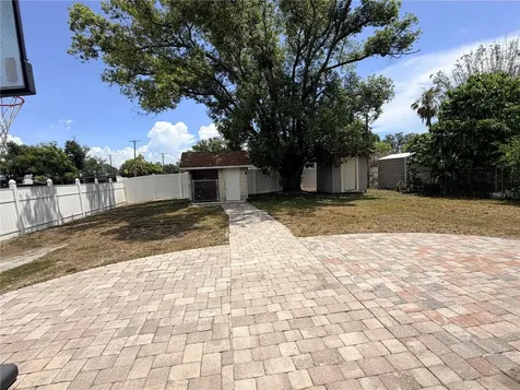 702 W Peninsular Street Tampa FL 33603
