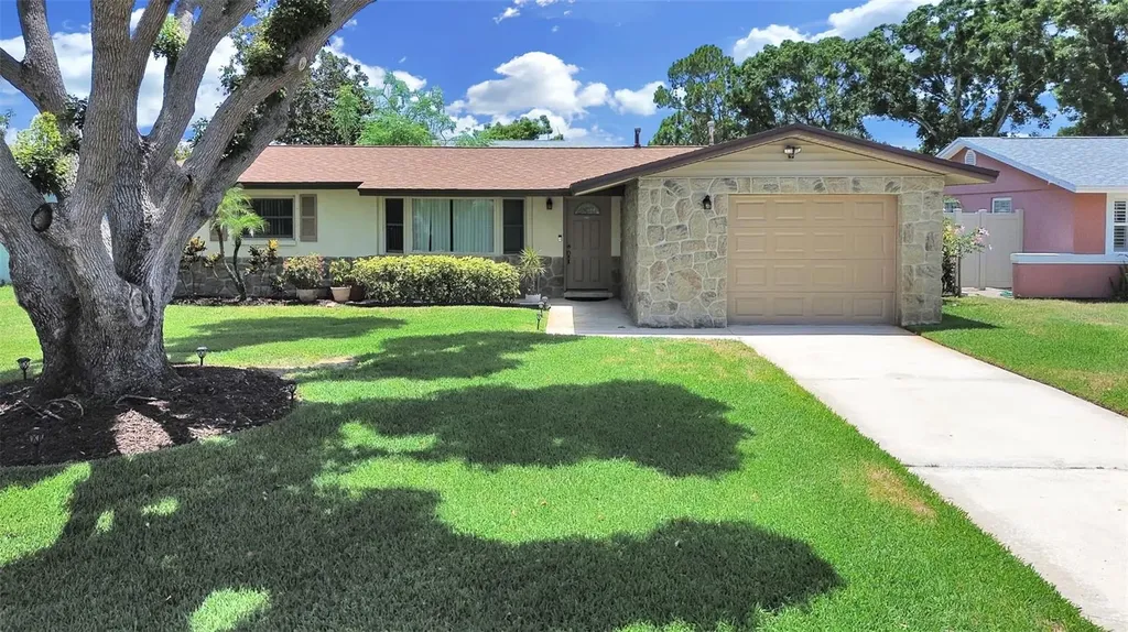 12344 82nd Avenue Seminole FL 33772
