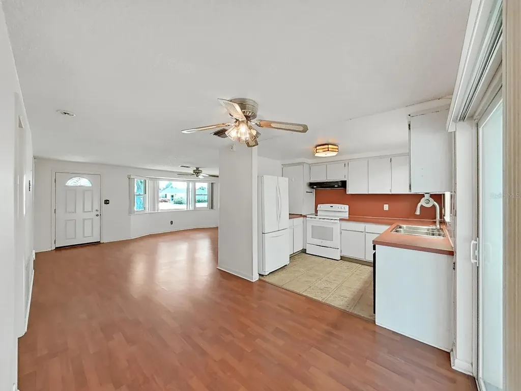 12344 82nd Avenue Seminole FL 33772