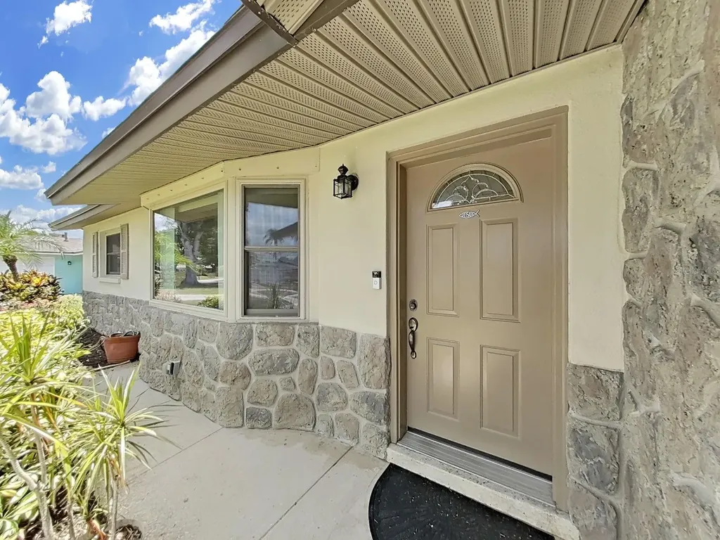 12344 82nd Avenue Seminole FL 33772