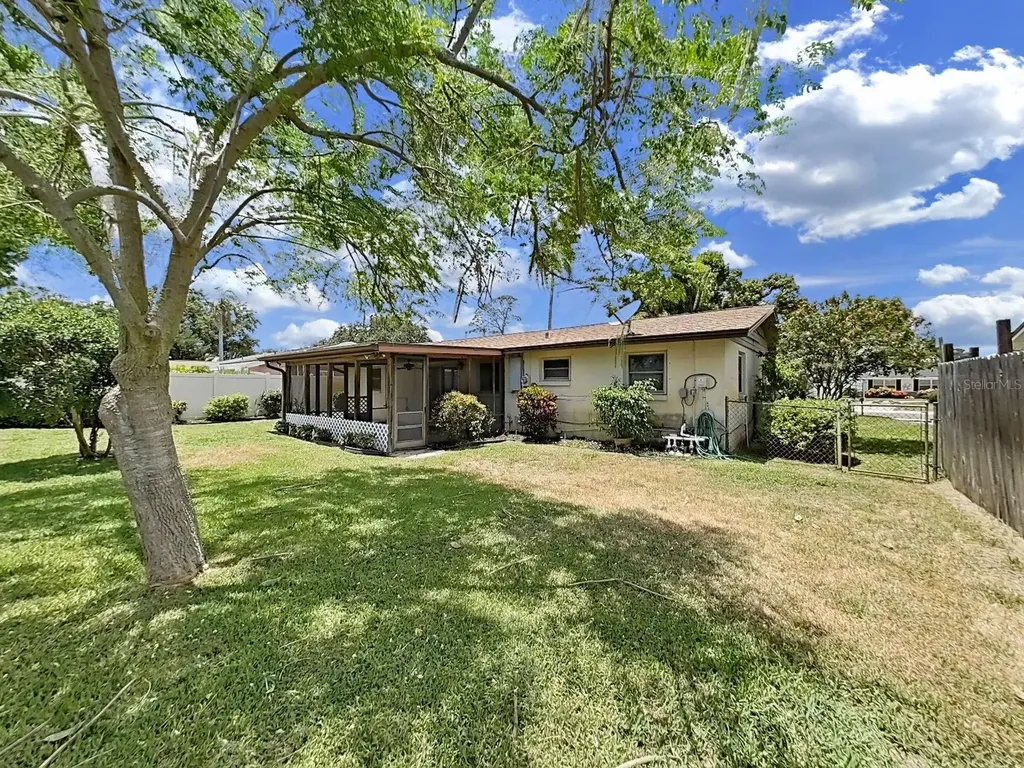 12344 82nd Avenue Seminole FL 33772