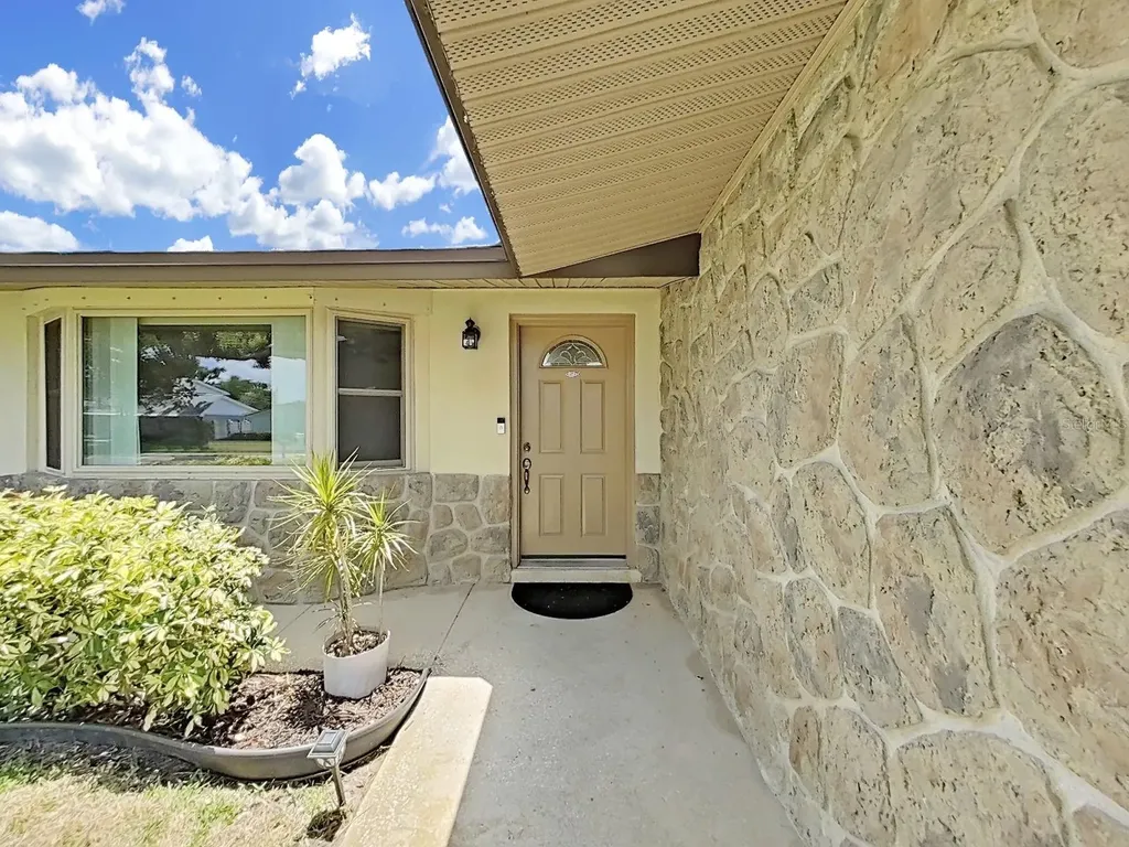 12344 82nd Avenue Seminole FL 33772