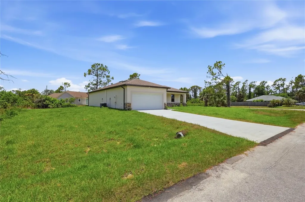1028 Connie Street North Port FL 34288