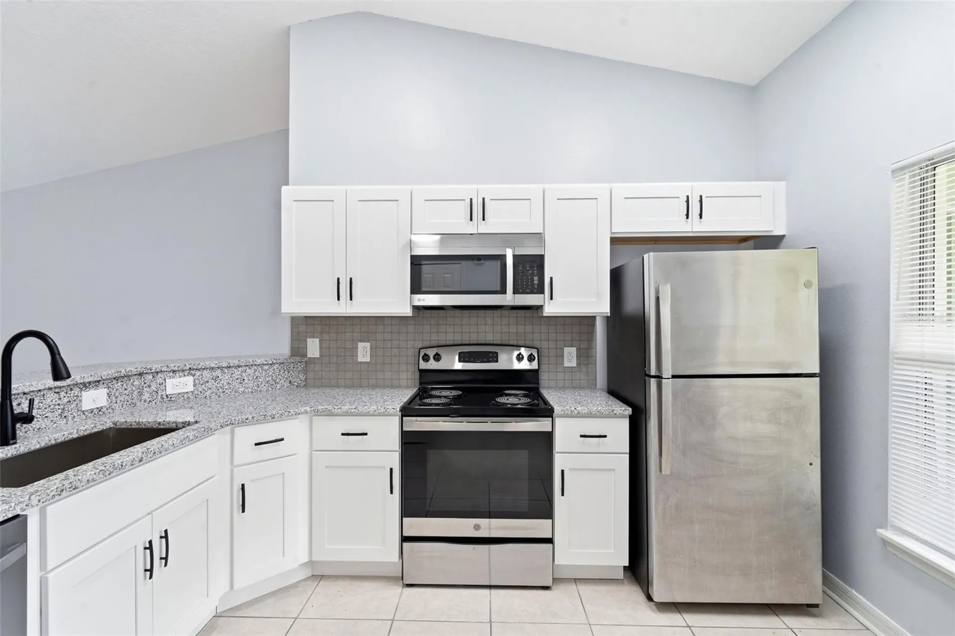 206 N Hawthorne Avenue Apopka FL 32703