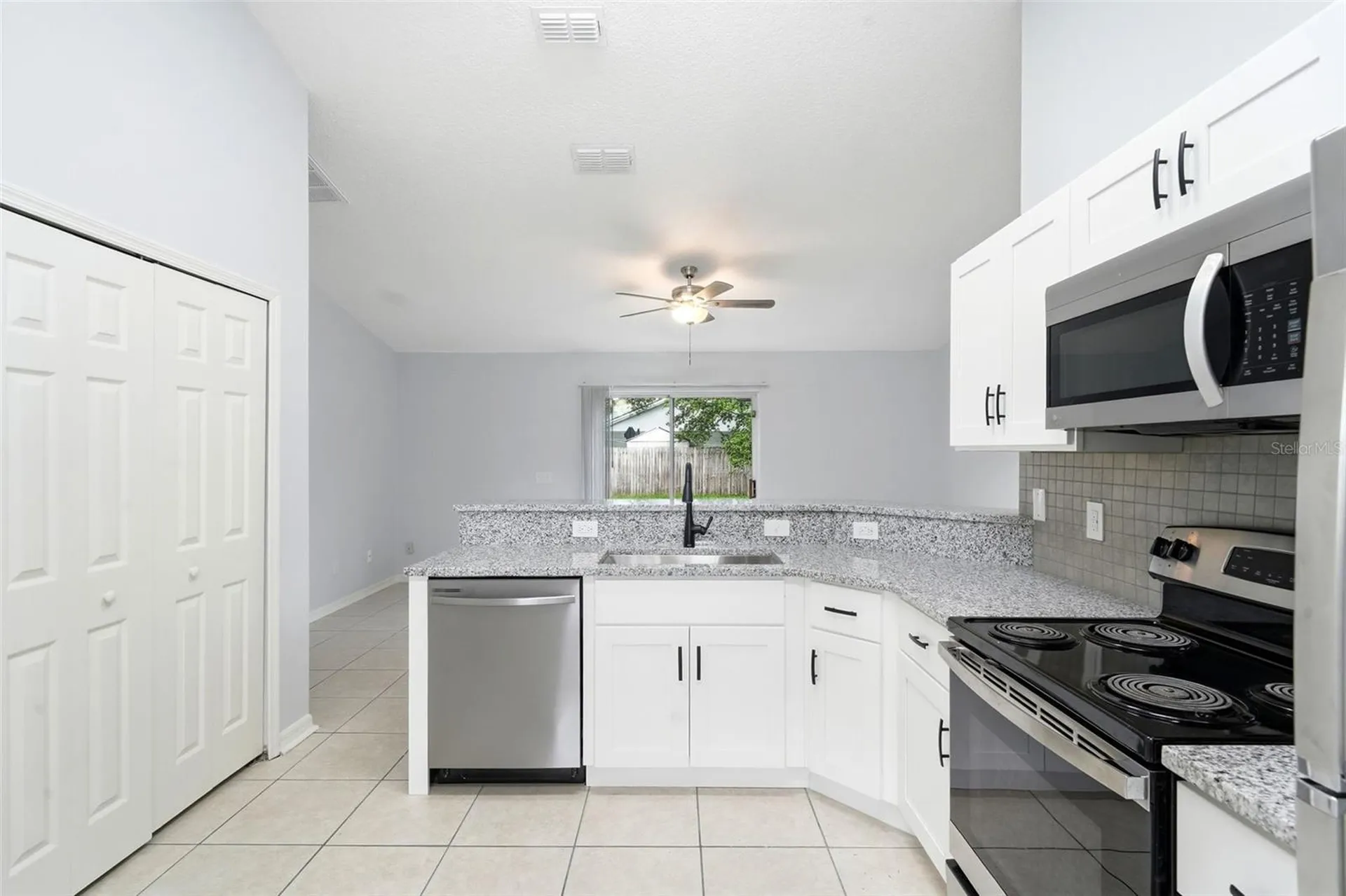 206 N Hawthorne Avenue Apopka FL 32703