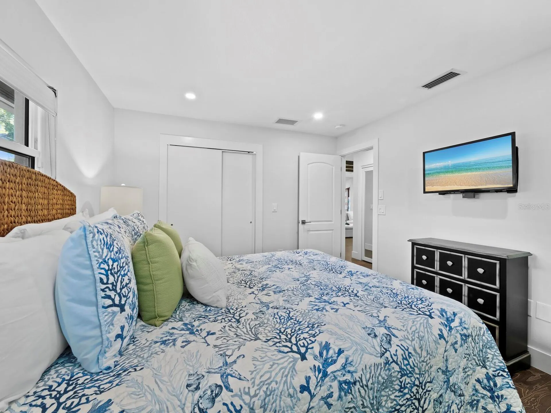 622 Tropical Circle Sarasota FL 34242