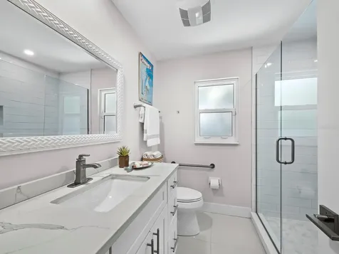 622 Tropical Circle Sarasota FL 34242