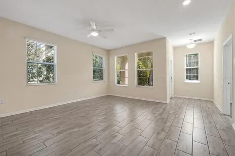 1383 Shinnecock Hills Drive Davenport FL 33896