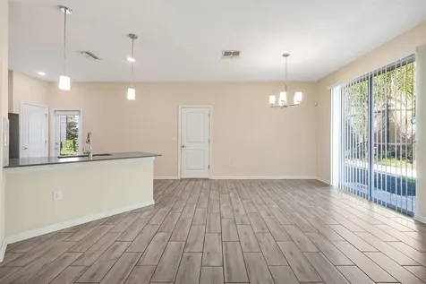 1383 Shinnecock Hills Drive Davenport FL 33896