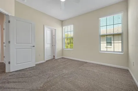 1383 Shinnecock Hills Drive Davenport FL 33896