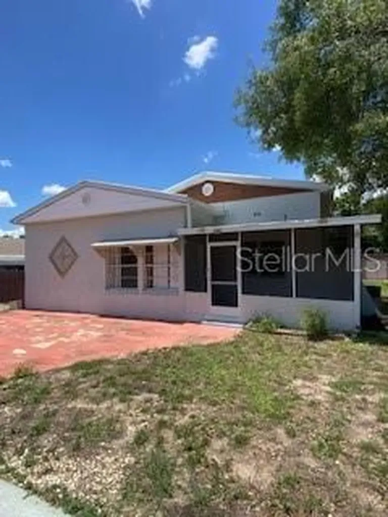 312 Milakee Avenue Sebring FL 33870