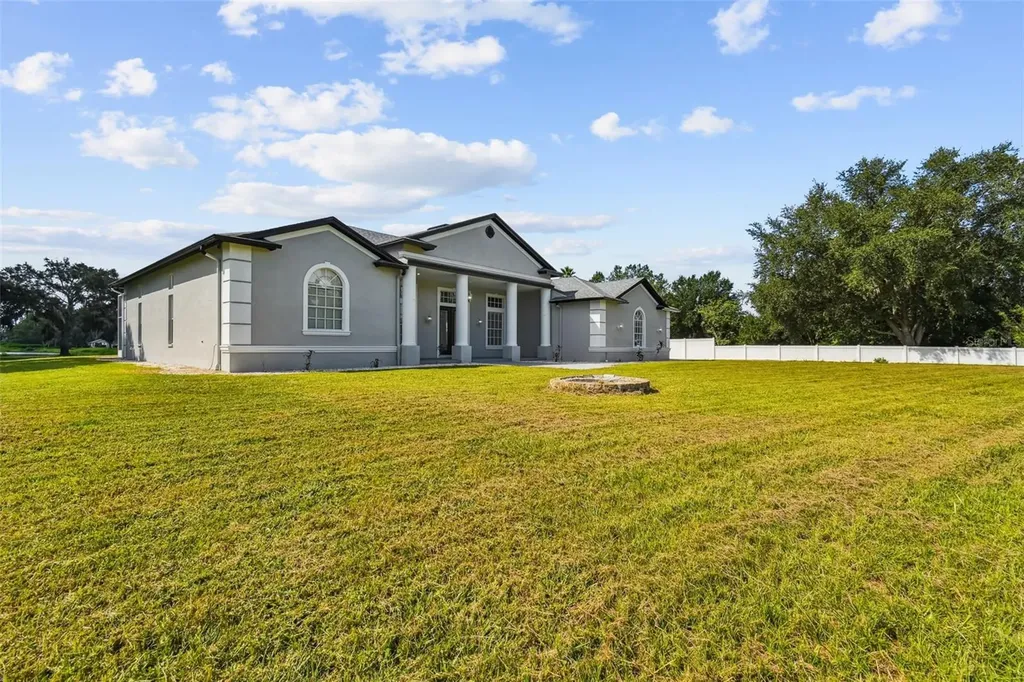 6644 Country Club Road Wesley Chapel FL 33544