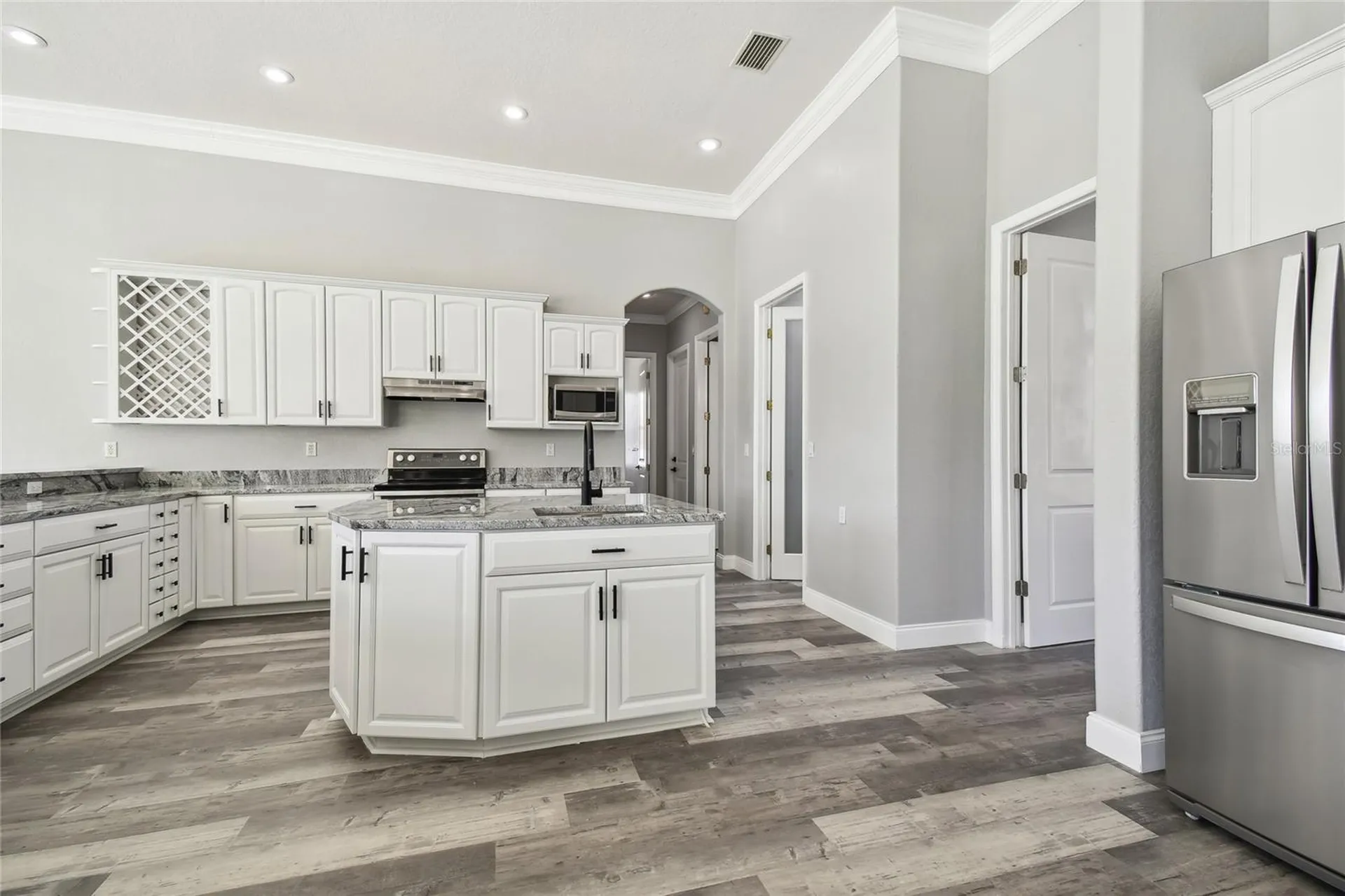 6644 Country Club Road Wesley Chapel FL 33544