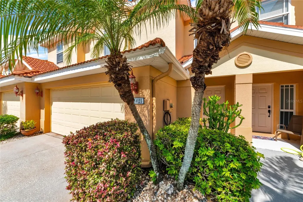 1421 Ridge Terrace Tarpon Springs FL 34689