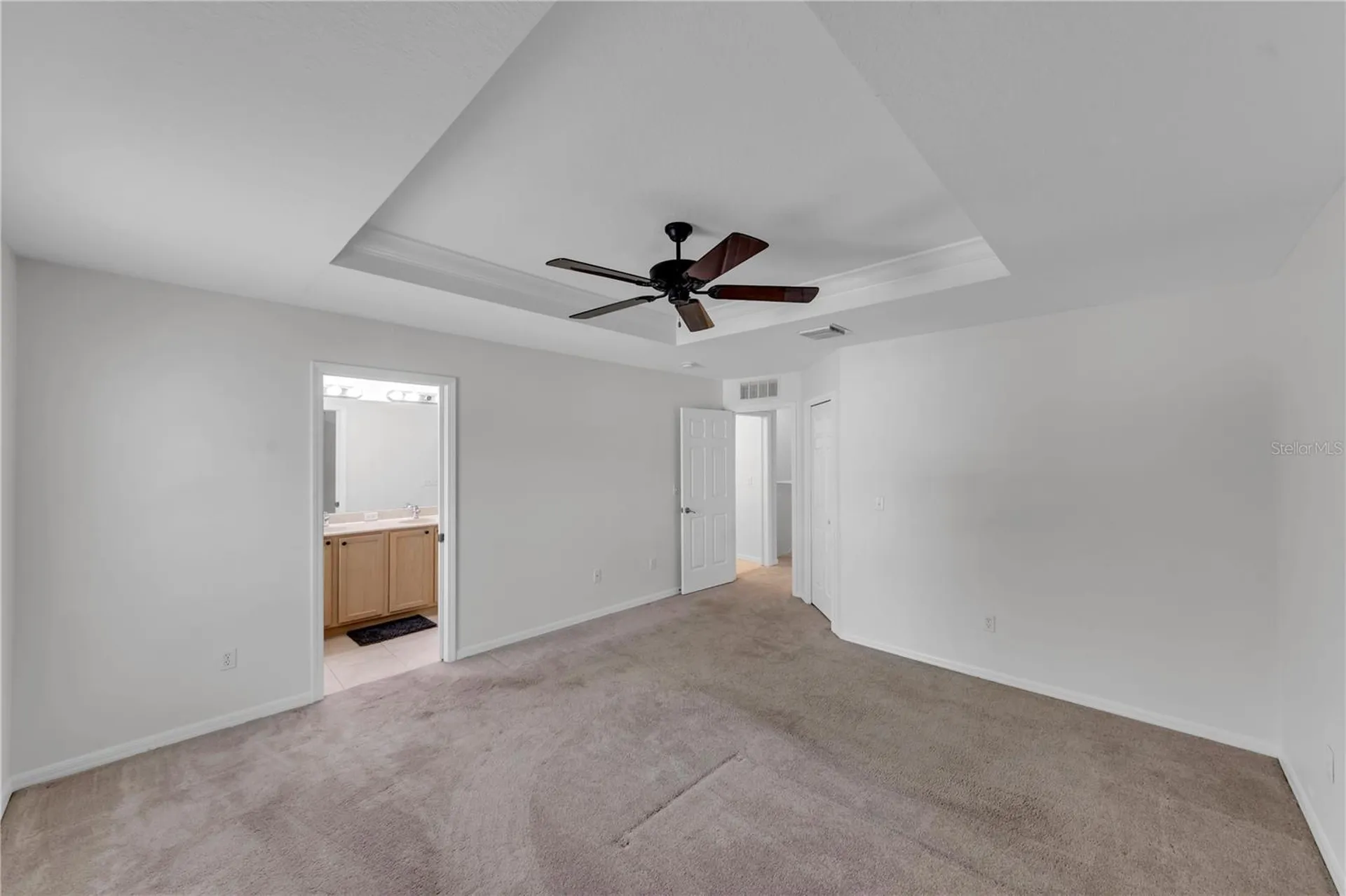 1421 Ridge Terrace Tarpon Springs FL 34689