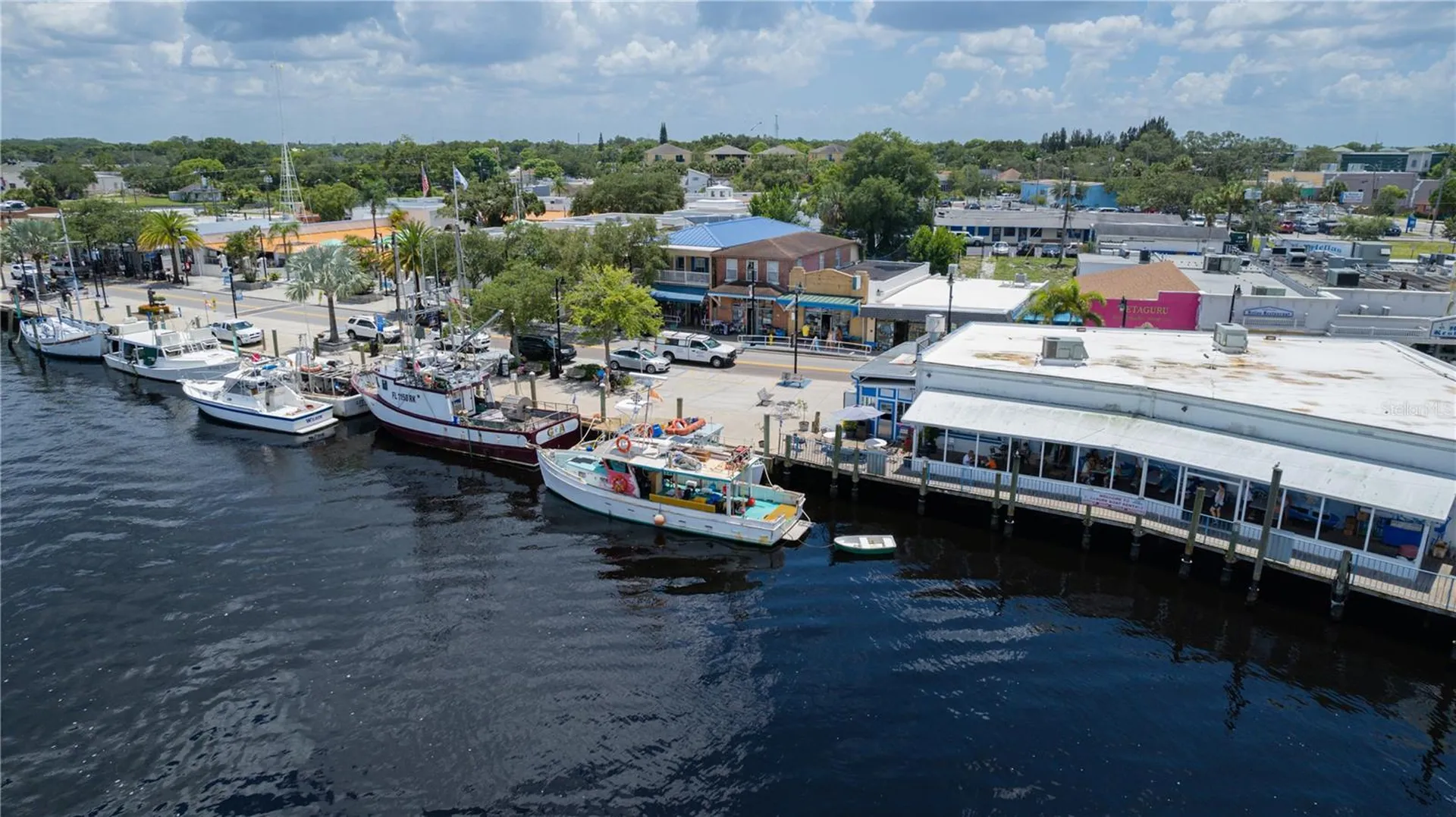 1421 Ridge Terrace Tarpon Springs FL 34689