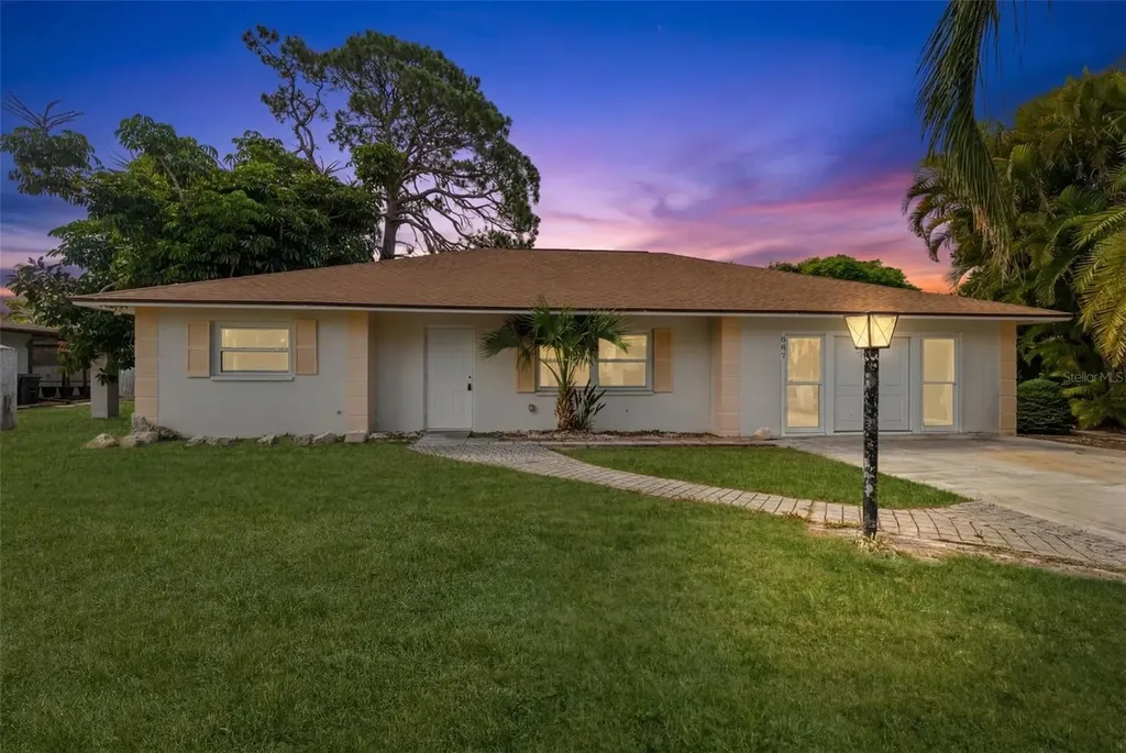 887 Leeward Road Venice FL 34293