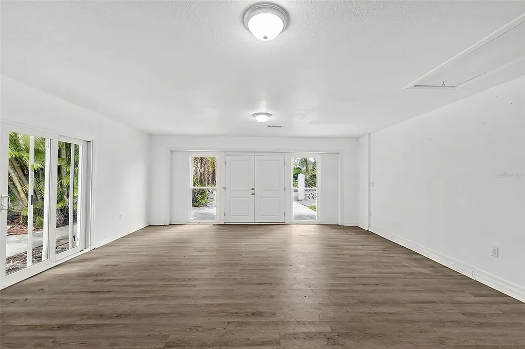 887 Leeward Road Venice FL 34293