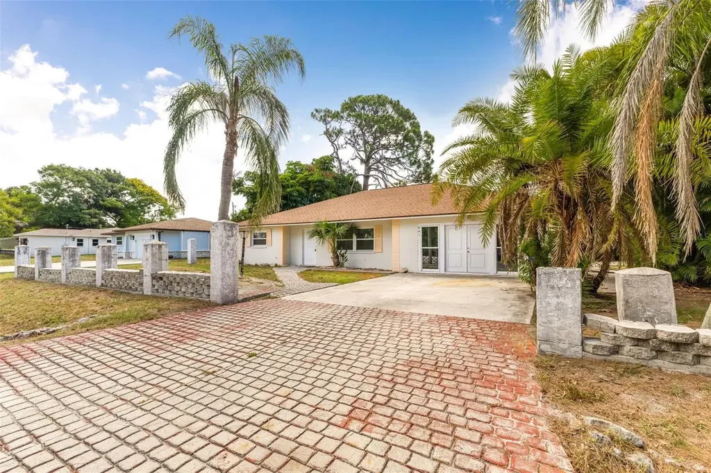 887 Leeward Road Venice FL 34293
