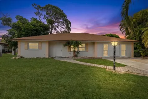 887 Leeward Road Venice FL 34293