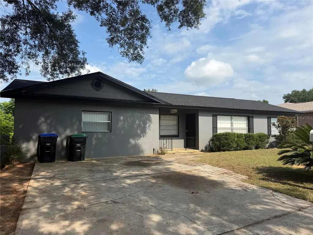 2262 Menomonee Court Orlando FL 32818