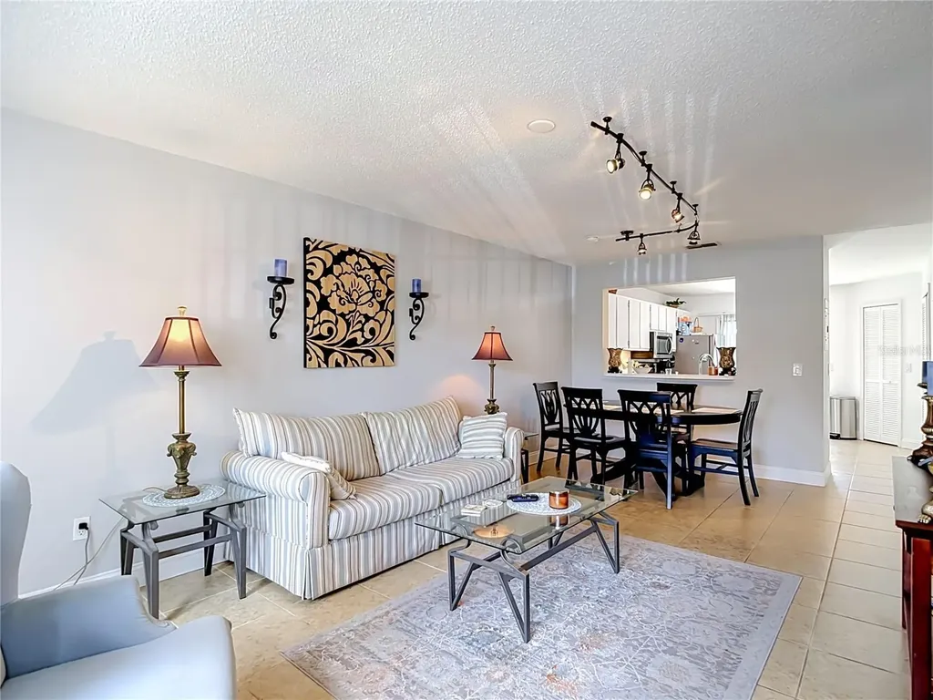 5100 Burchette Road Tampa FL 33647