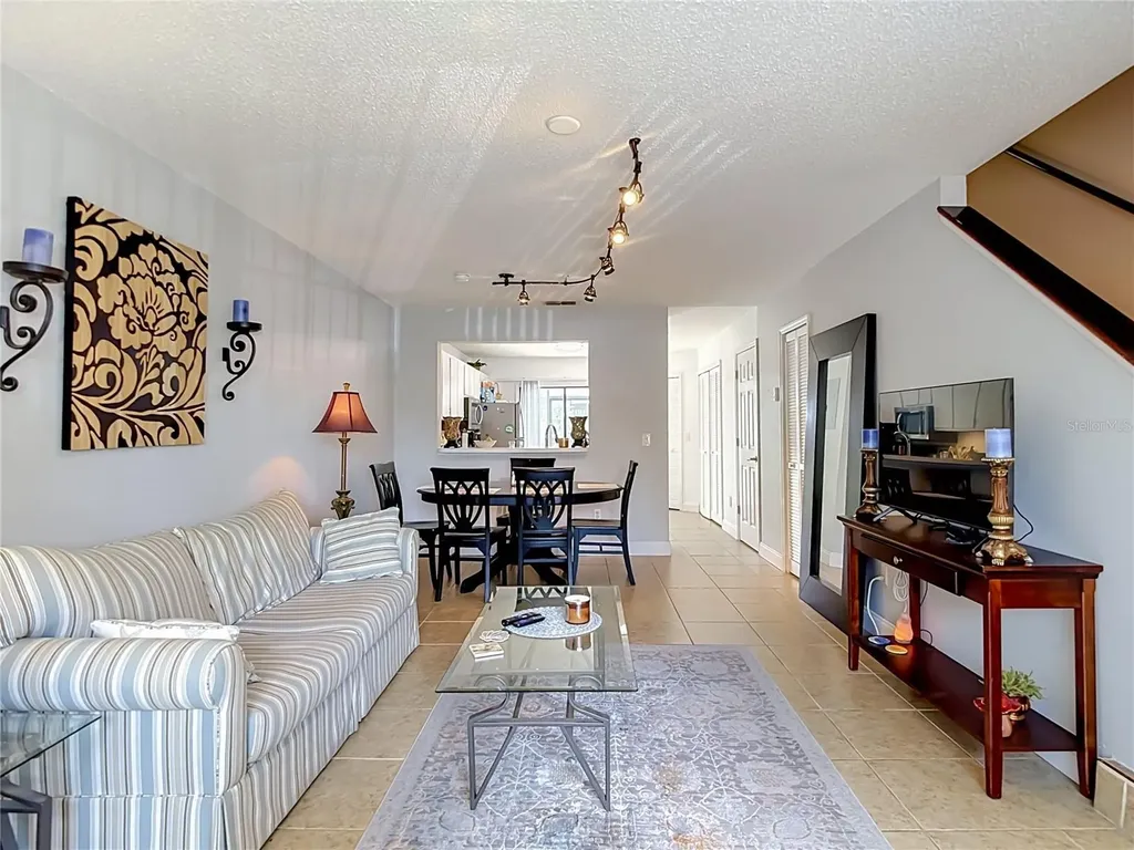 5100 Burchette Road Tampa FL 33647