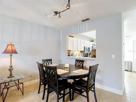 5100 Burchette Road Tampa FL 33647