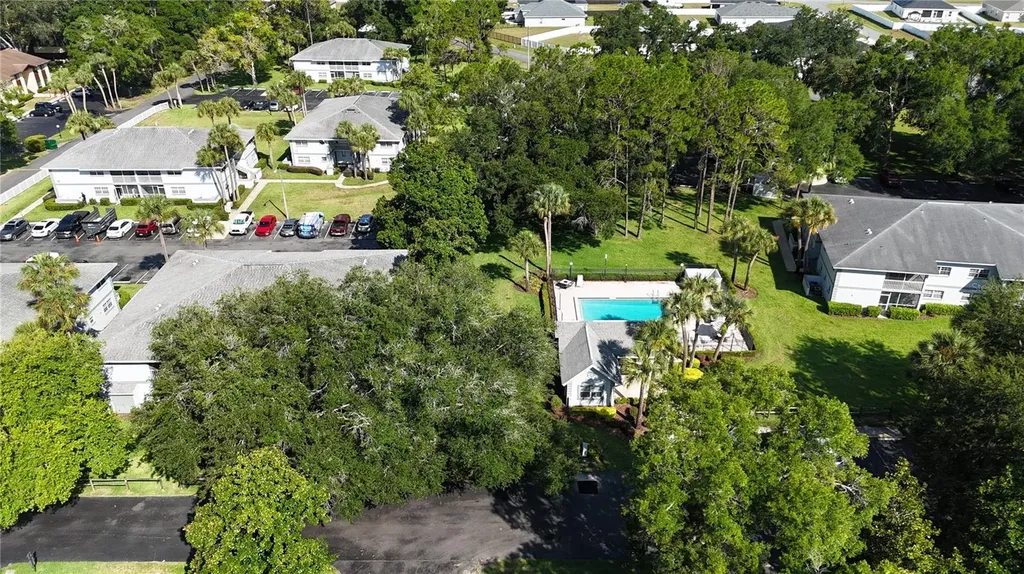 563 Midway Track Ocala FL 34472