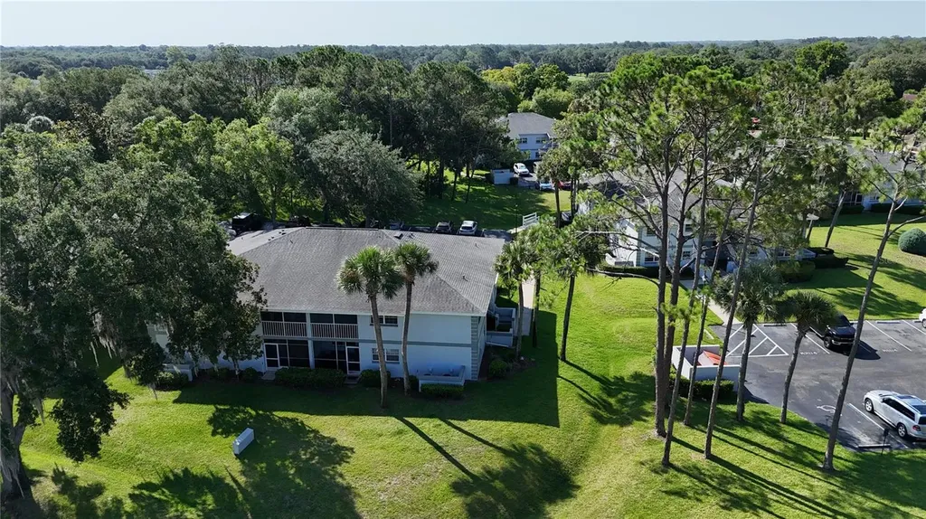 563 Midway Track Ocala FL 34472