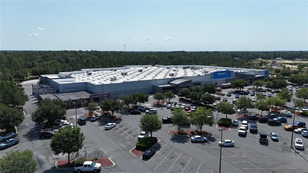 563 Midway Track Ocala FL 34472