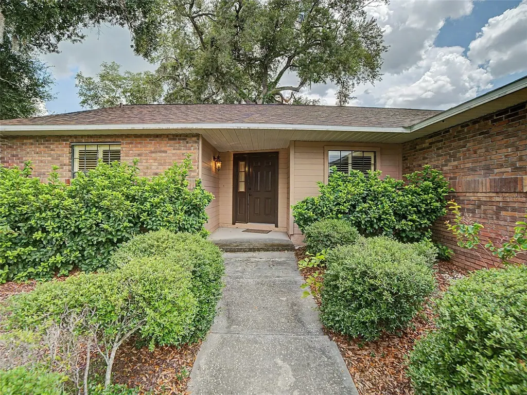 891 Timber Pond Drive Brandon FL 33510