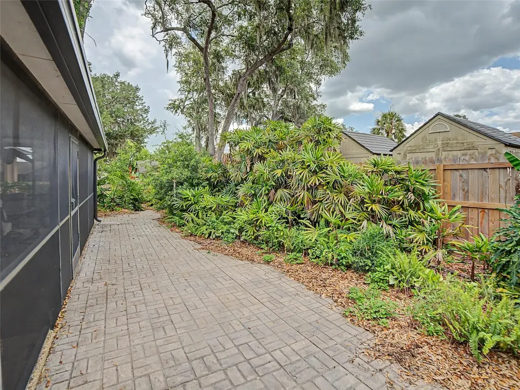 891 Timber Pond Drive Brandon FL 33510